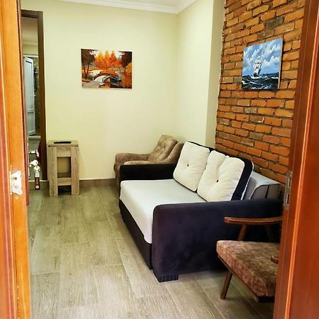 Guest House Agmashenebeli 229 Kobuleti Ngoại thất bức ảnh