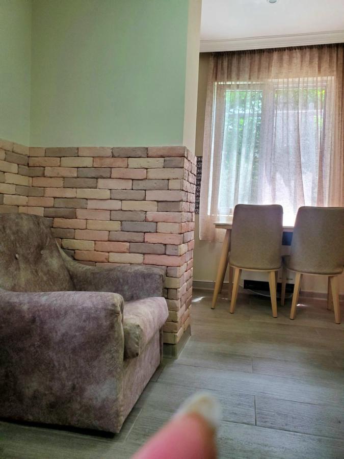 Guest House Agmashenebeli 229 Kobuleti Ngoại thất bức ảnh