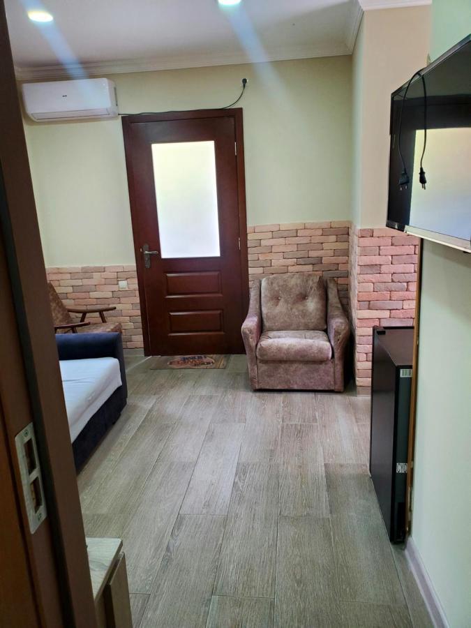 Guest House Agmashenebeli 229 Kobuleti Ngoại thất bức ảnh