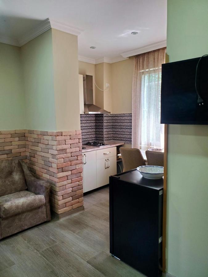 Guest House Agmashenebeli 229 Kobuleti Ngoại thất bức ảnh